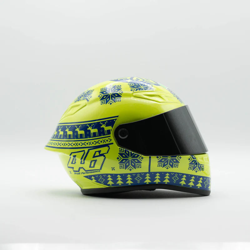 AGV K1 / Rossi Winter Test 2015 – Mini Helmets